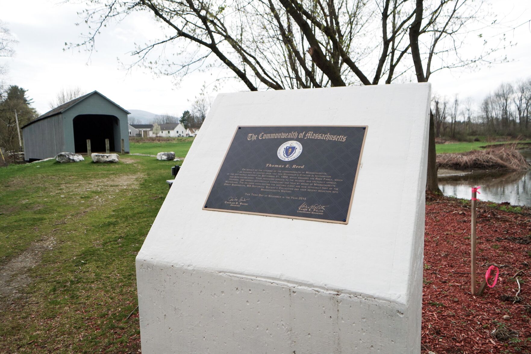 UFO monument